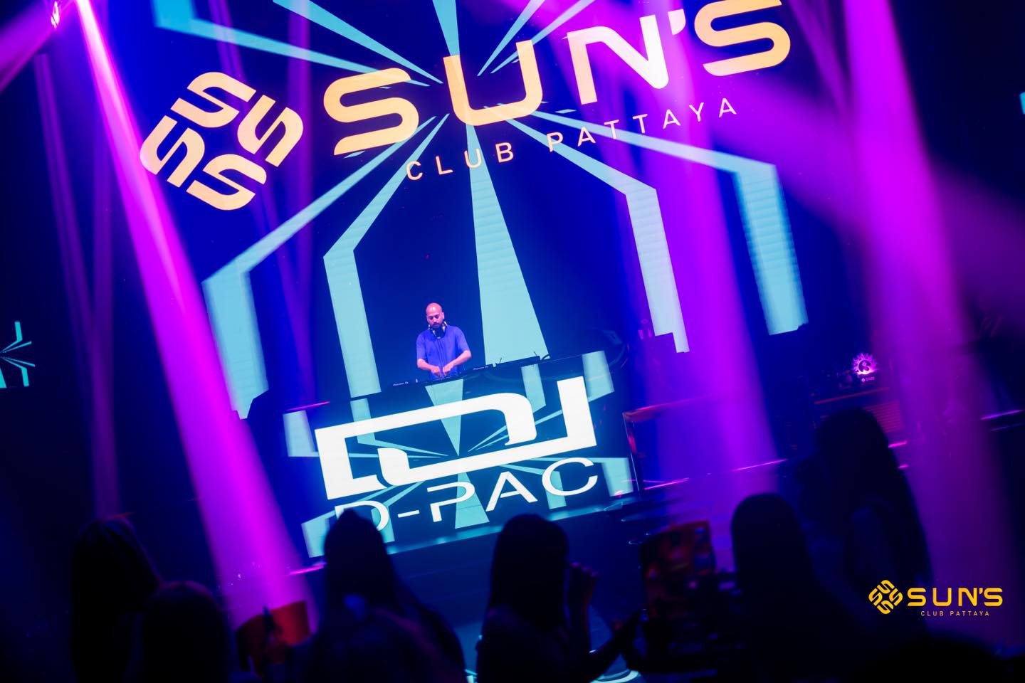 Sun's Club